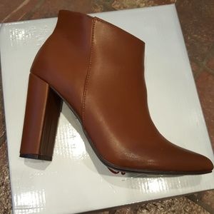 Breckelle's dressy ankle boots